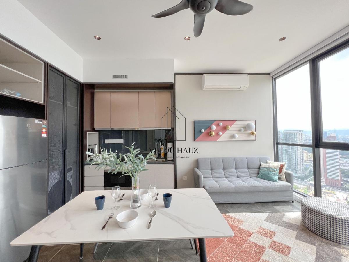 Scarletz Suites At Klcc By Veedu Hauz กัวลาลัมเปอร์ ภายนอก รูปภาพ