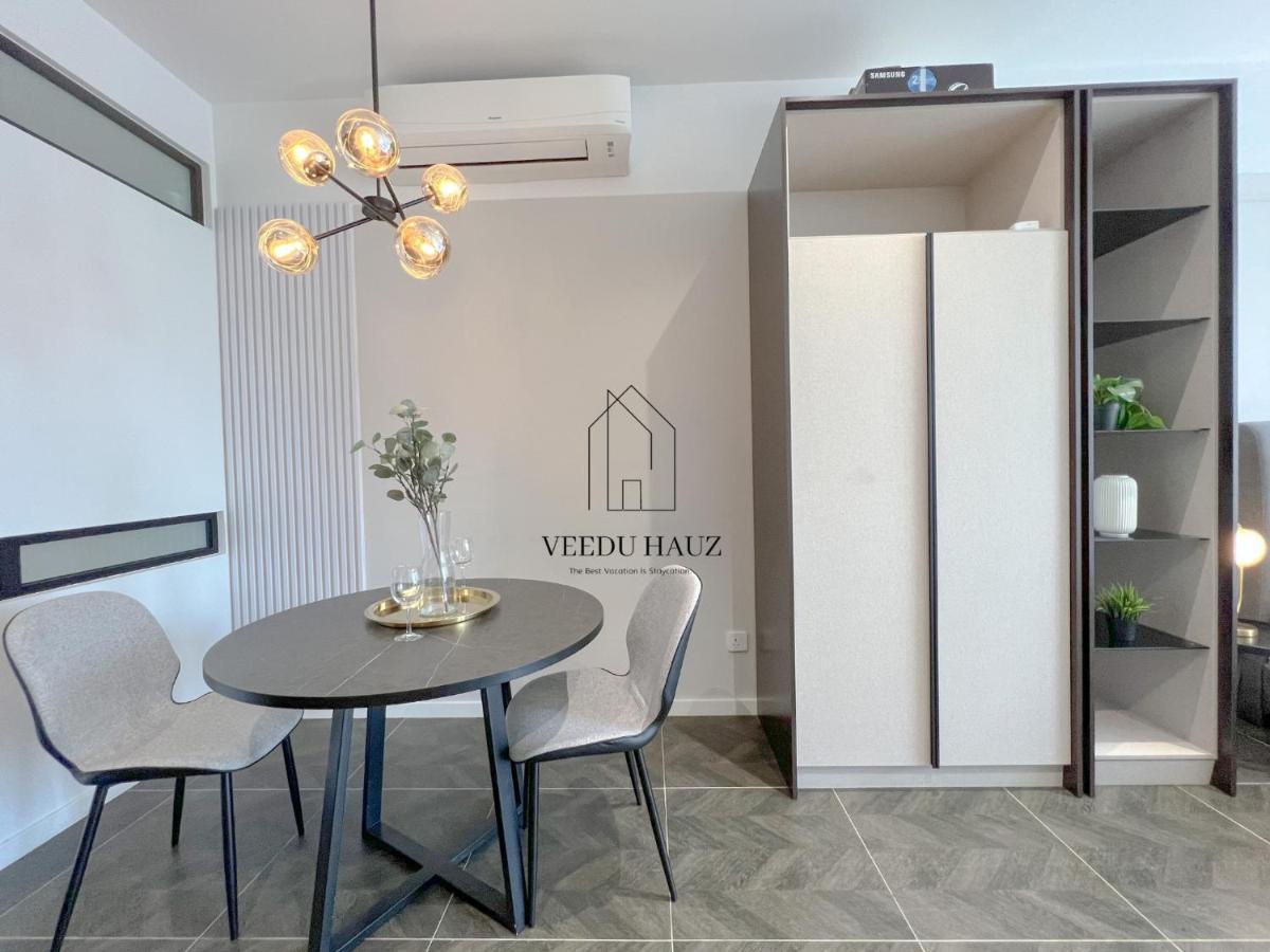 Scarletz Suites At Klcc By Veedu Hauz กัวลาลัมเปอร์ ภายนอก รูปภาพ