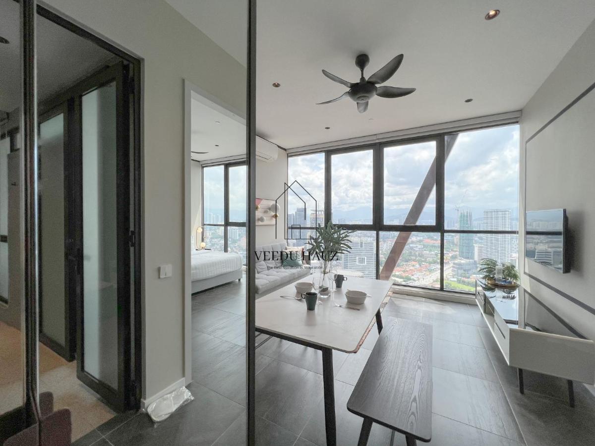 Scarletz Suites At Klcc By Veedu Hauz กัวลาลัมเปอร์ ภายนอก รูปภาพ