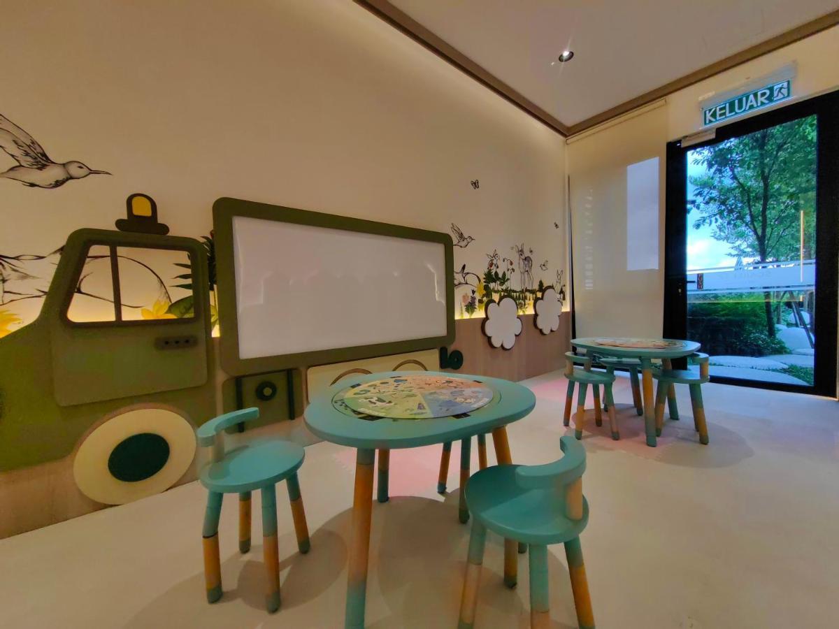 Scarletz Suites At Klcc By Veedu Hauz กัวลาลัมเปอร์ ภายนอก รูปภาพ