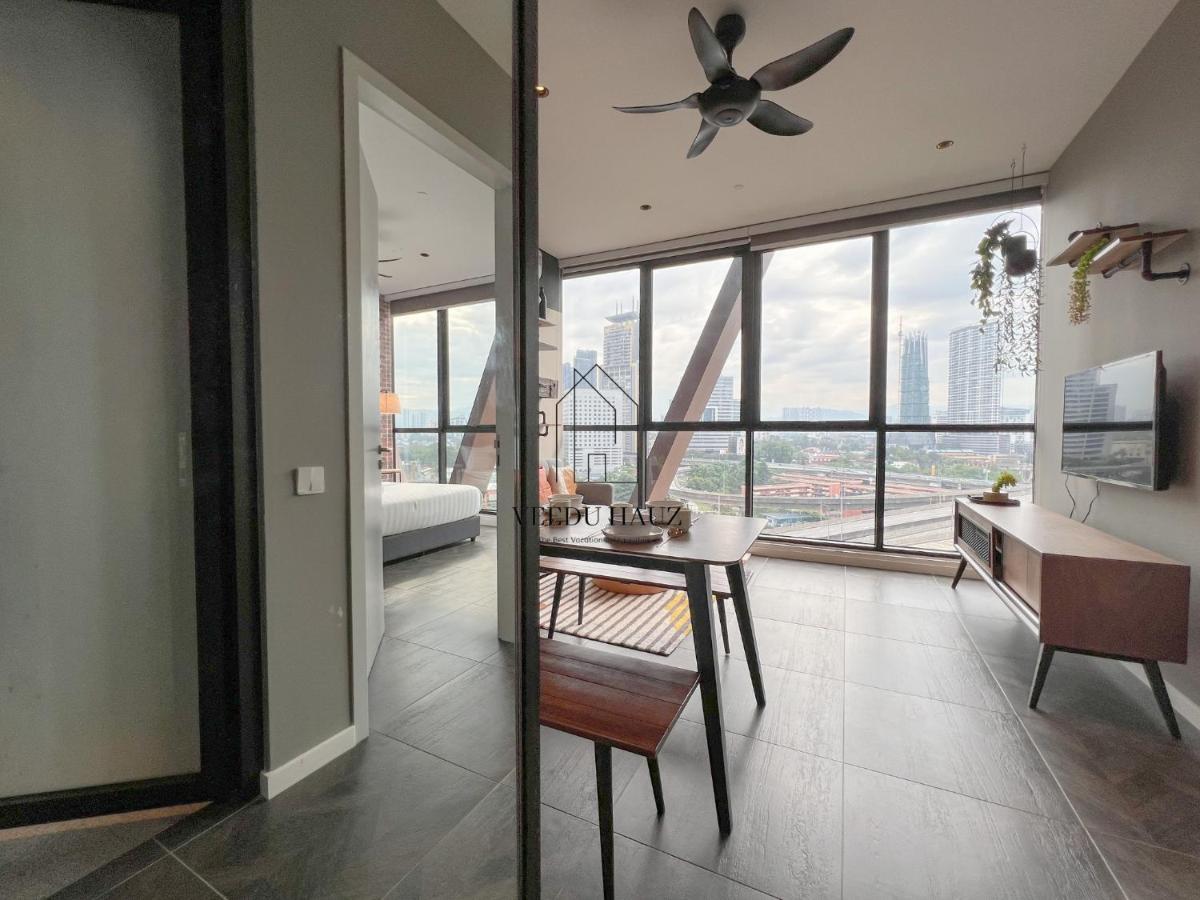Scarletz Suites At Klcc By Veedu Hauz กัวลาลัมเปอร์ ภายนอก รูปภาพ